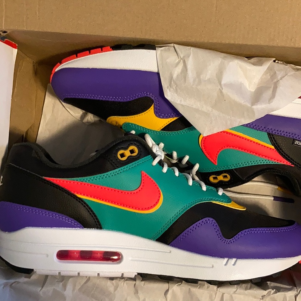 Nike Air Max 1 SE